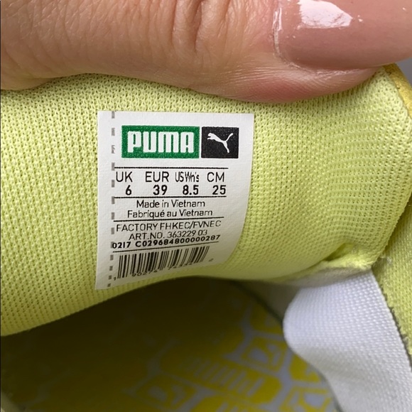 PUMA Neon yellow sneakers - Picture 9 of 12